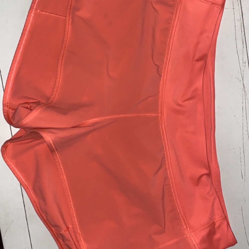 Lululemon shorts - size 4/6